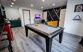 Modern City Centre Apartment