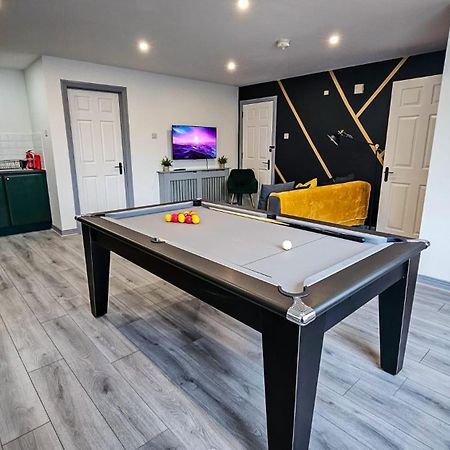 Modern City Centre Apartment Belfast Exterior photo